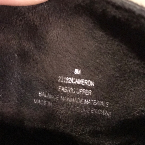 Brown boots with buckles - Picture 2 of 4